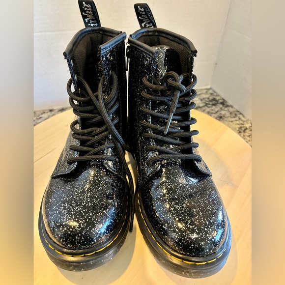 Doc Marten Gray, speckle boots🥾 bouncy soul air walk - Picture 2 of 12